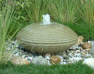 Quellstein In Form Ufo O 60 Cm Kaufen Bei Wasserelemente De